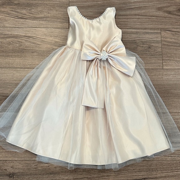 Sweet Kids Girls 3T SK781 Champagne Satin and Pearl with Tulle - Picture 2 of 12